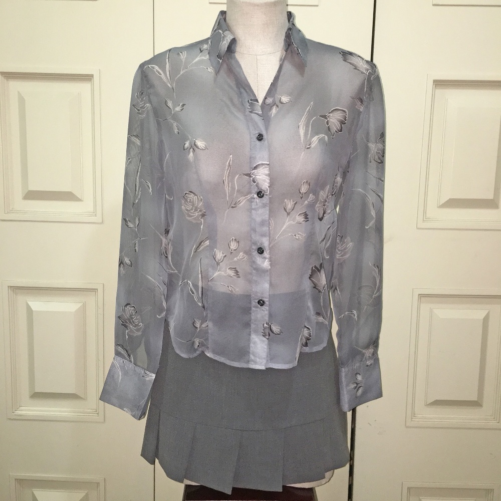 Bisou Jeans Gray Sheer Button Down Collared Blouse